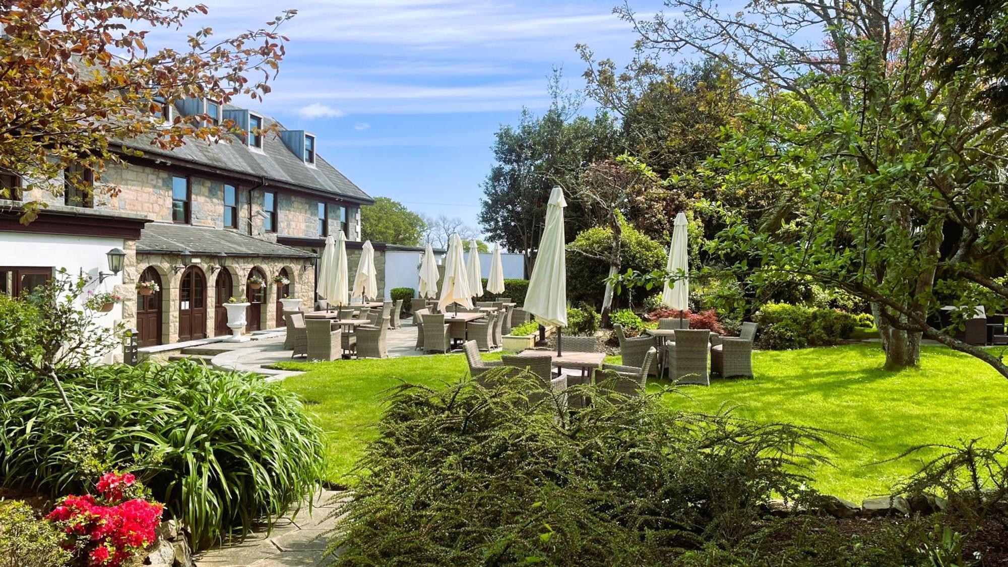 Le Friquet Hotel Castel Buitenkant foto